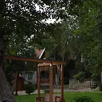 у романа 'двохрівневий номер' Holiday home Verkhneye Sinevidnoye