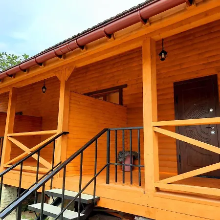 у романа 'двохрівневий номер' Dom wakacyjny